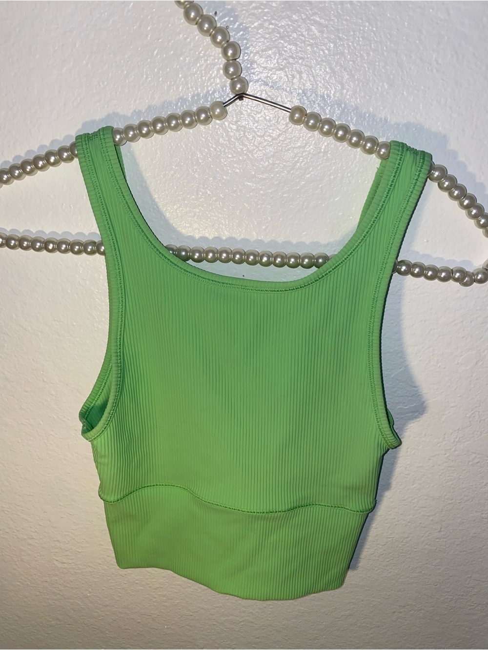 Lululemon Power Pivot Tank Top Ribbed Luxtreme Size 2 Scream Green